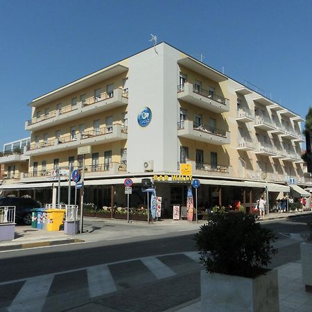 Hotel Cadiz Rímini Exterior foto